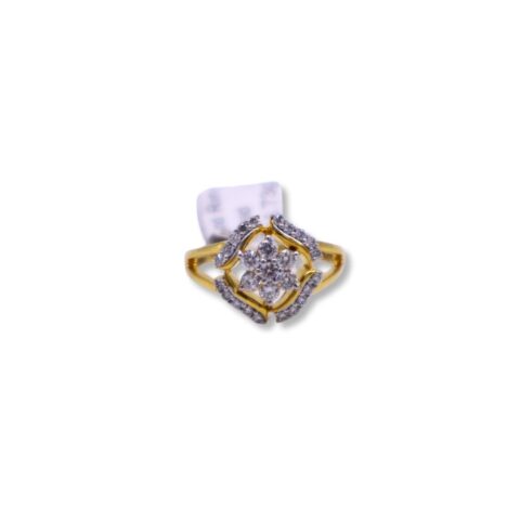 18K Diamond Ring Female