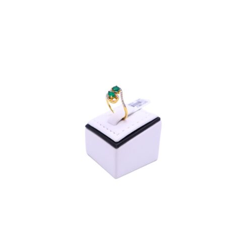 Gold and Diamond Products -18K Female Diamond Ring